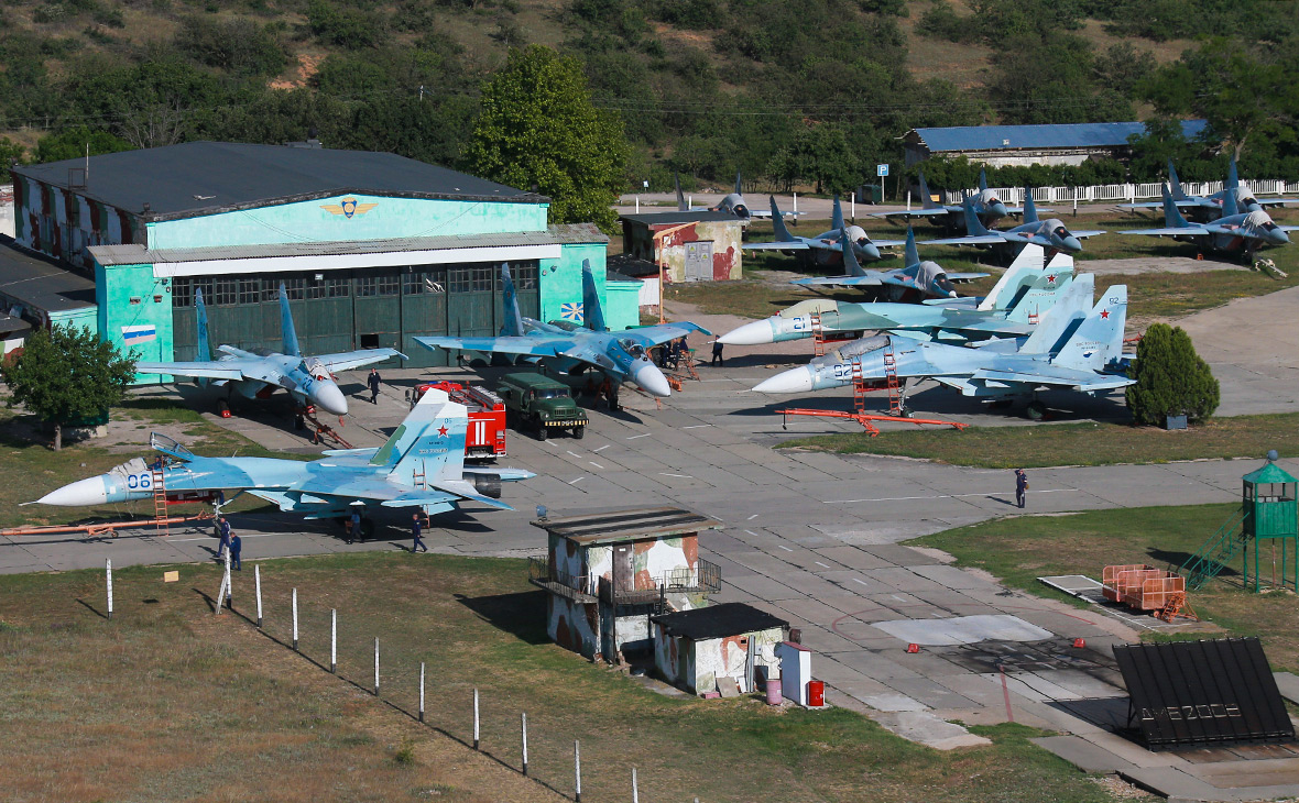 Ukraine destroys Russian MiG-31s in Crimea
