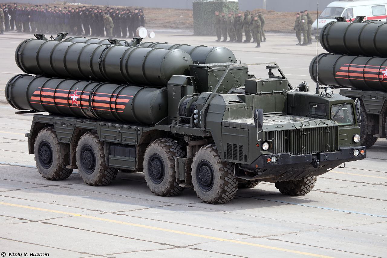 Украина может получить новые российские системы ПВО С-400 от Турции, пишет Defence Express