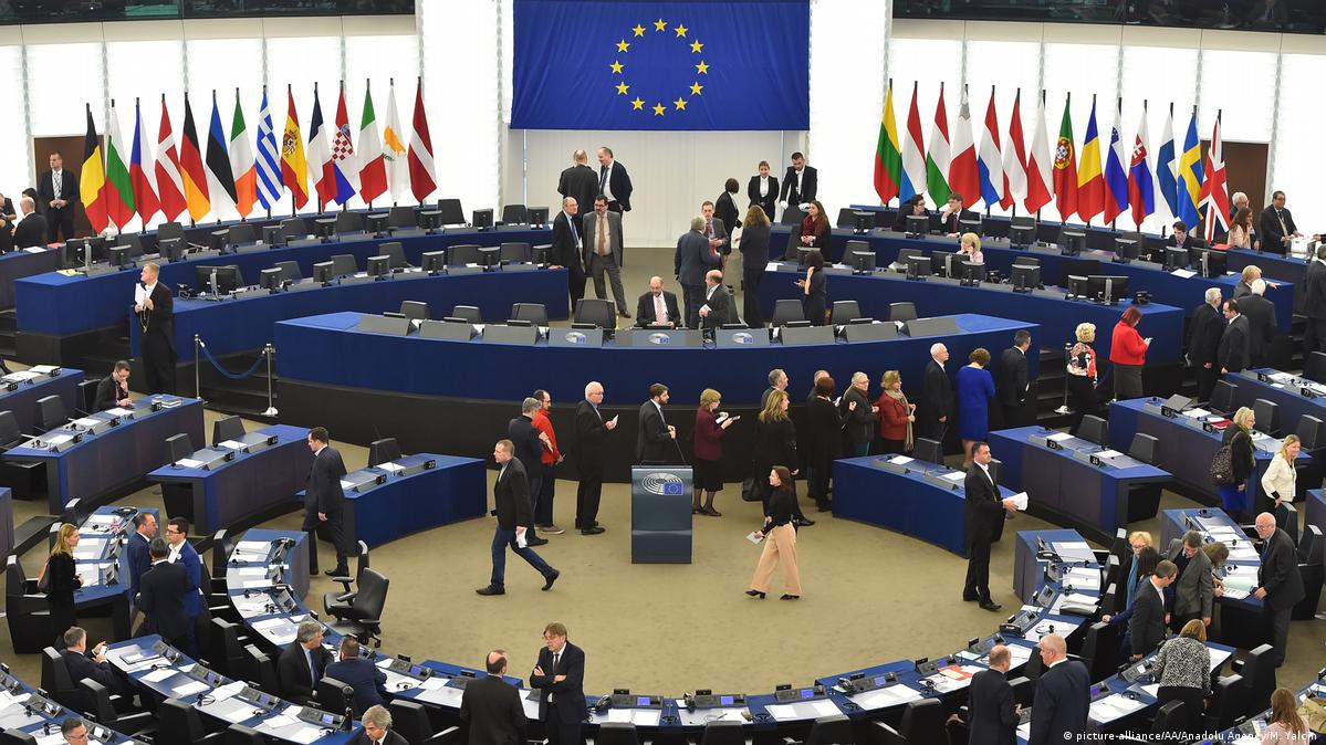Европарламент призвал поддержать российскую оппозицию: принята резолюция