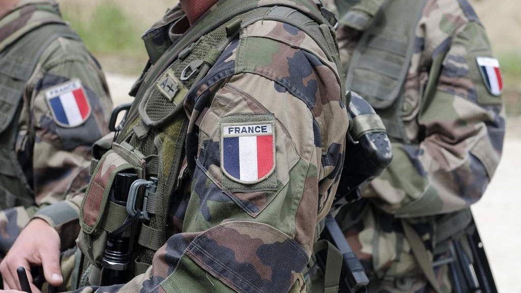 Франция направит в Украину группу военных инструкторов