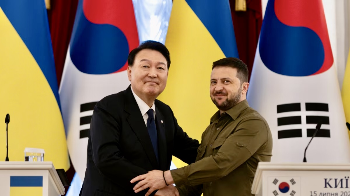 Южная Корея может начать поставки вооружений Украине