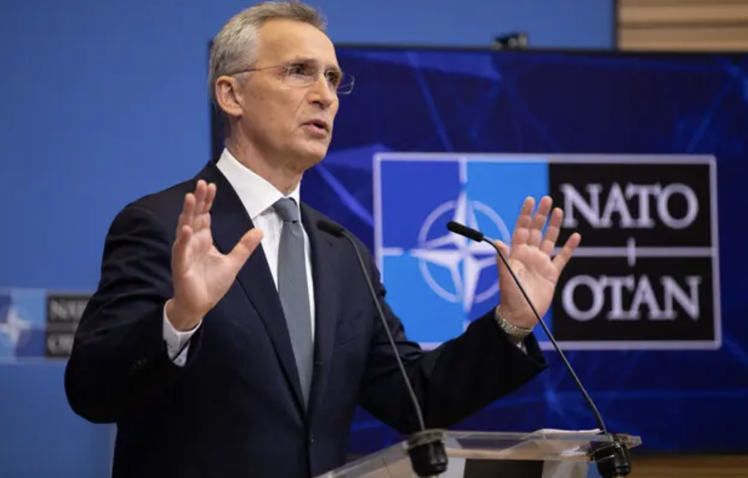 НАТО снижает амбиции в отношении плана помощи Украине — Bloomberg