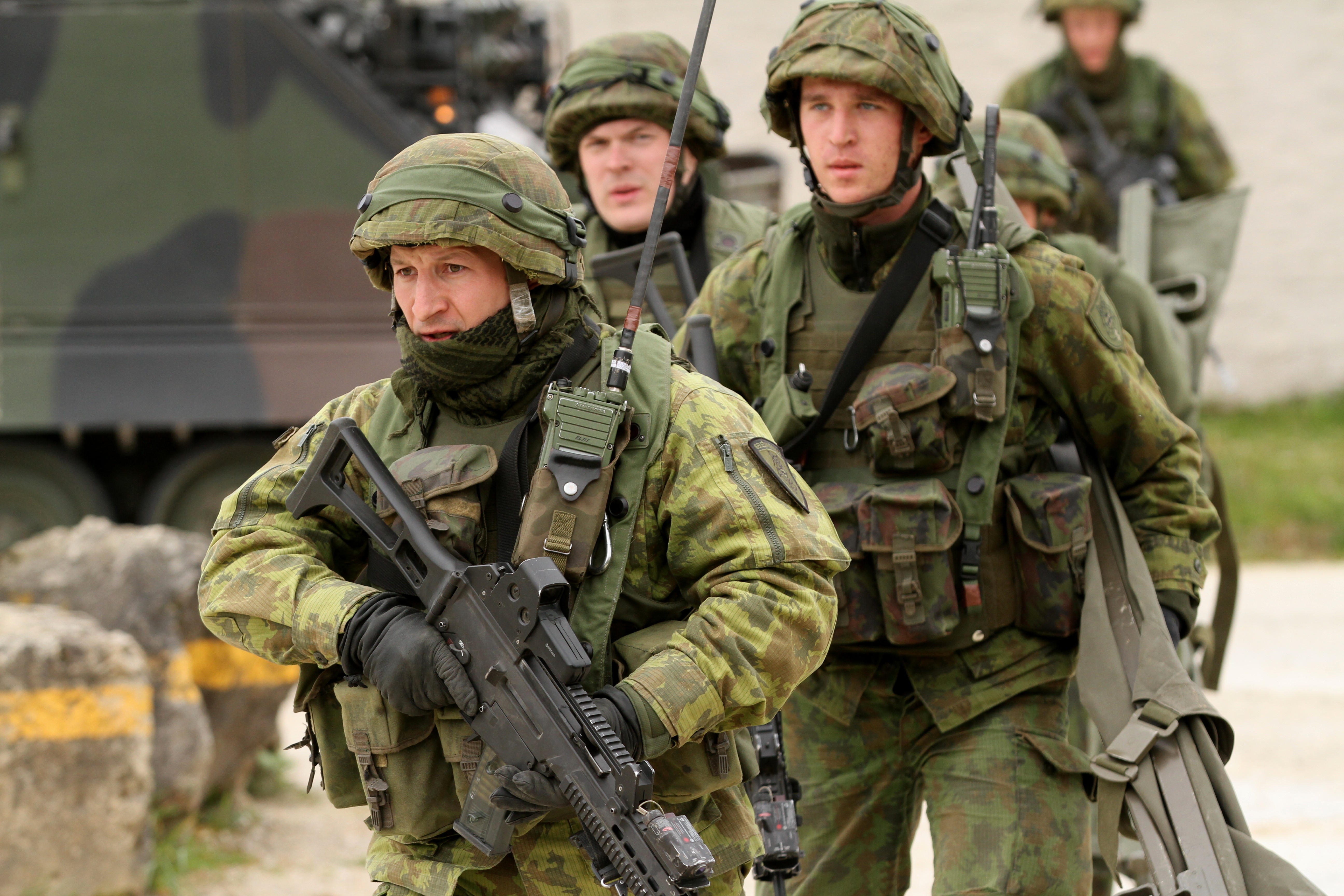 Польша и страны Балтии допускают отправку войск в Украину