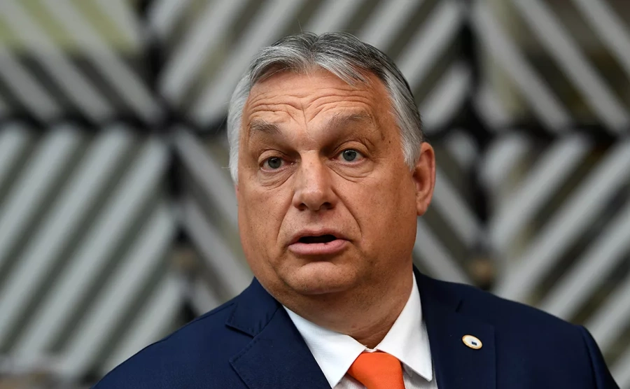 Венгрию лишат права голоса